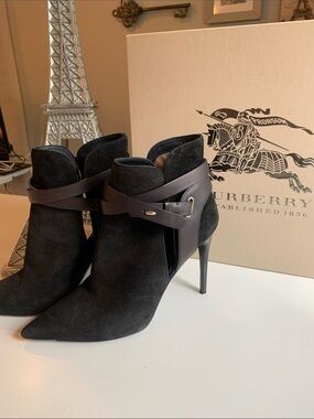 Burberry Black Suede Pointed Stiletto Ankle Booties with Leather Wrap